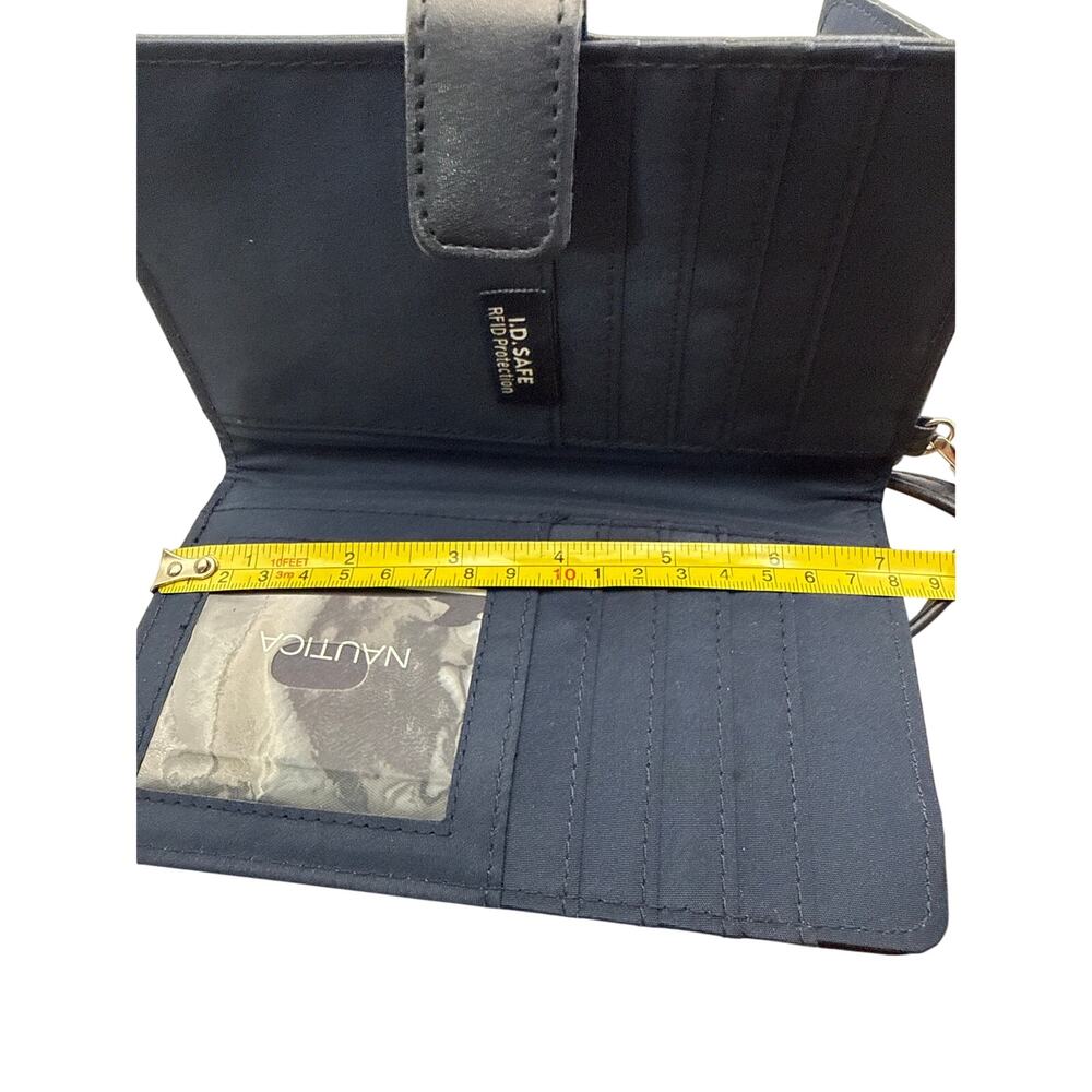 Nautica Navigator foldover phone wallet Crossbody - Picture 9 of 10